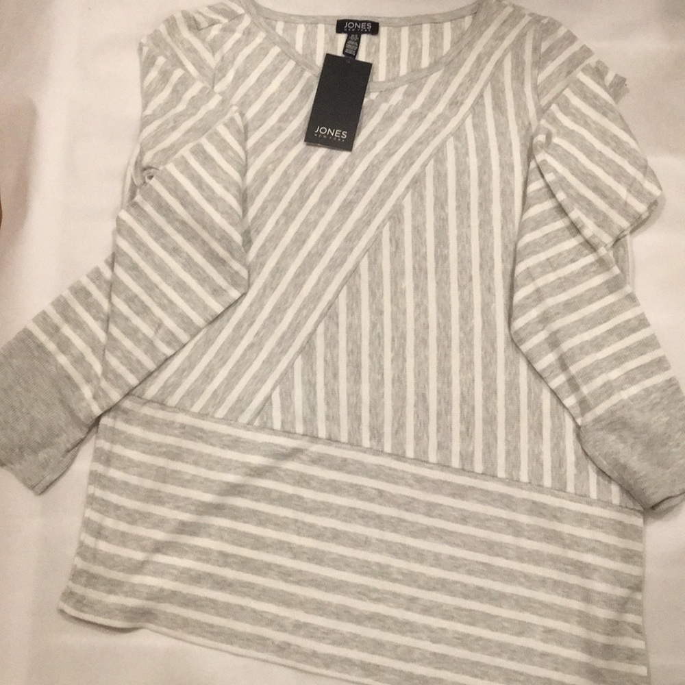 Grey and white striped med size Jones of New York